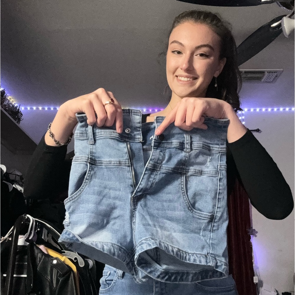 High waisted jeans shorts